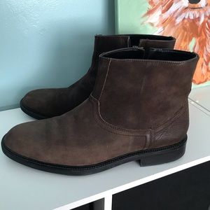 Brown suede boots Banana Republic